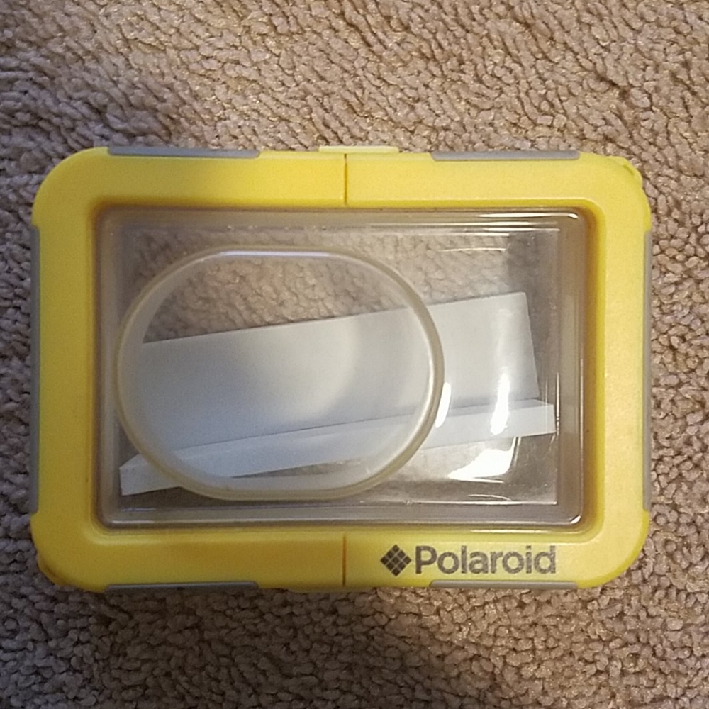 Polaroid underwater case